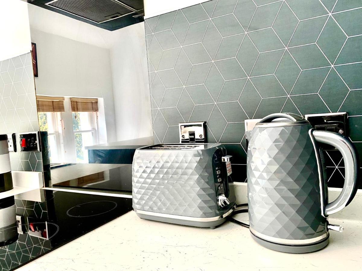 Serviced Accommodation Moray - Lesmurdie House Elgin Eksteriør billede
