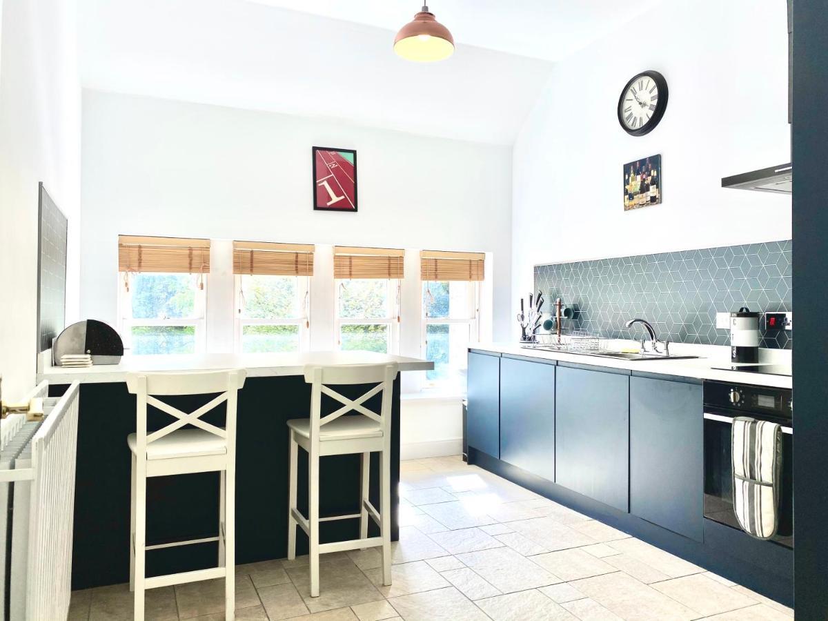 Serviced Accommodation Moray - Lesmurdie House Elgin Eksteriør billede